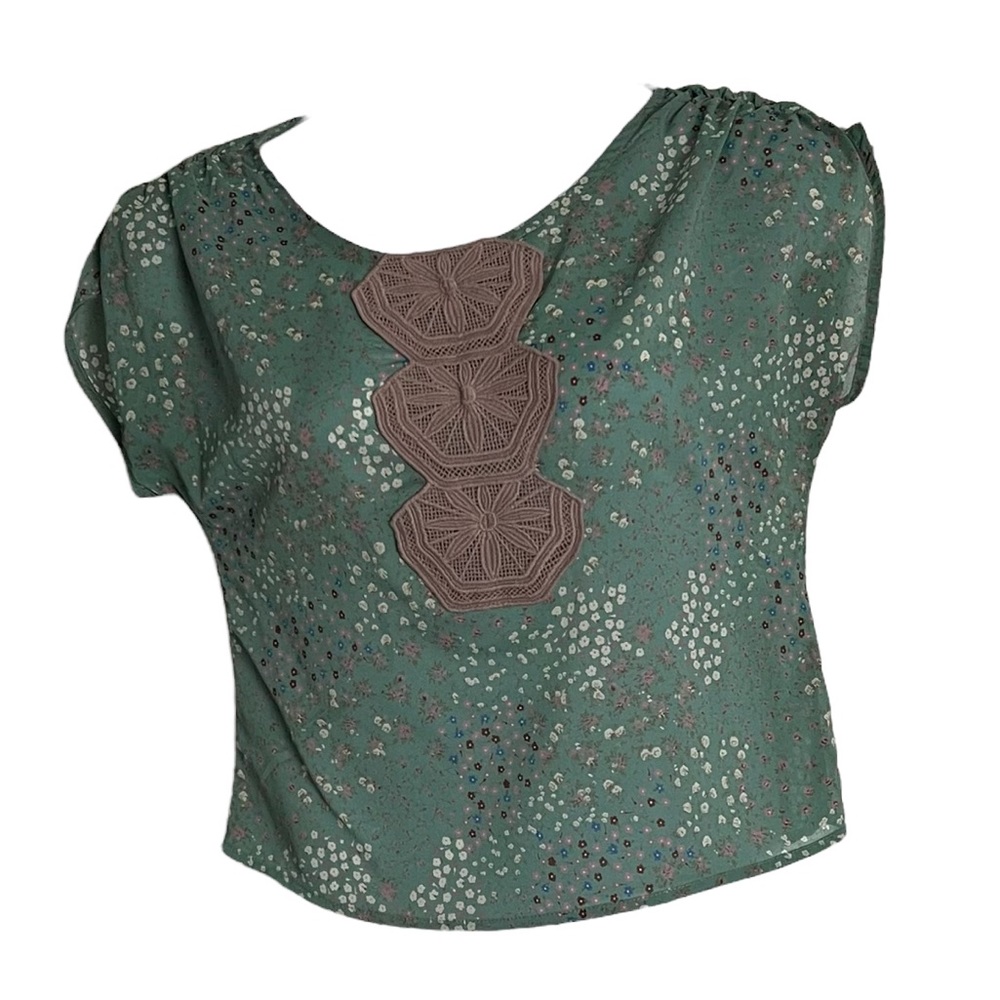 H.I.P  Polyester Top size Medium